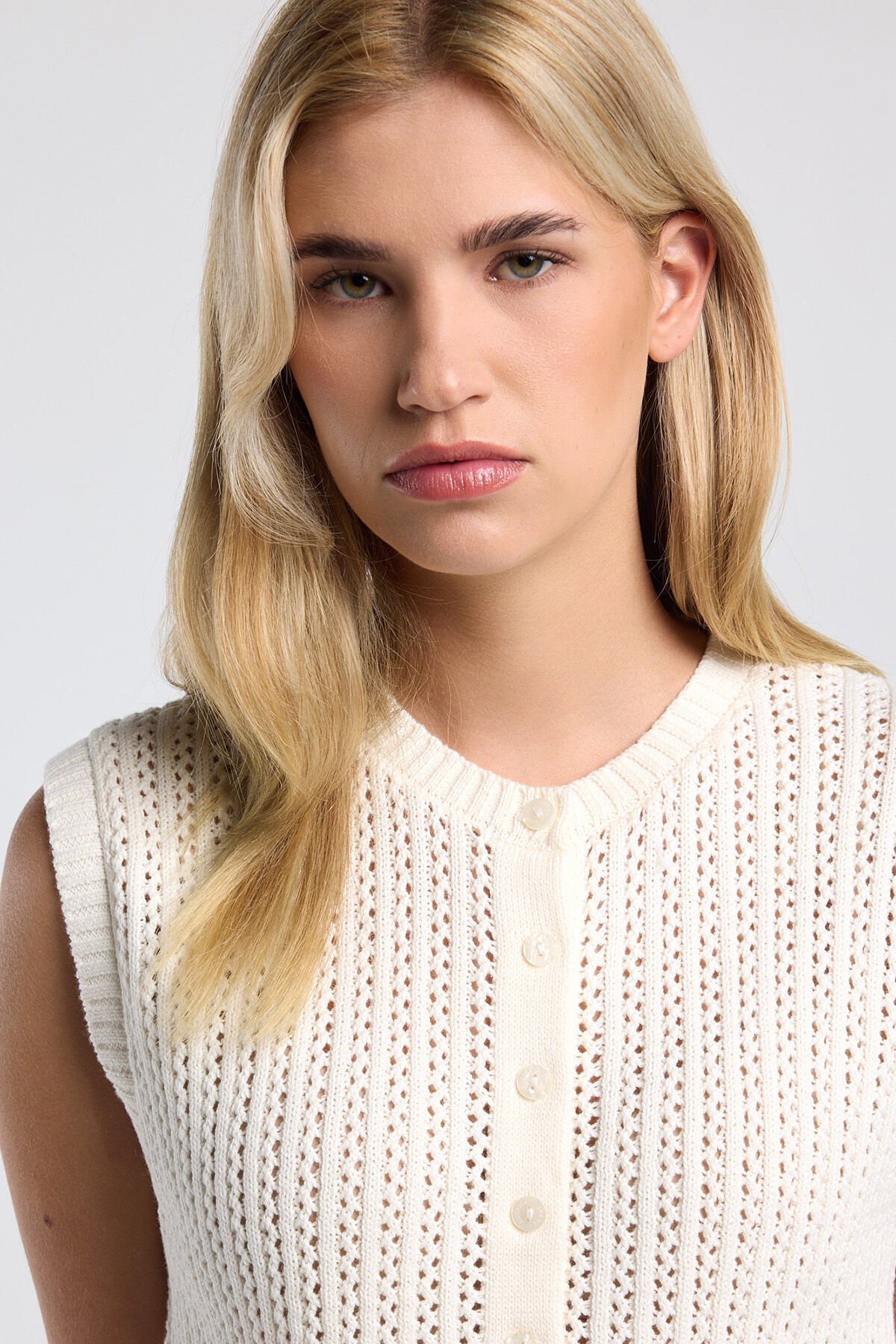 Georgina image number 3