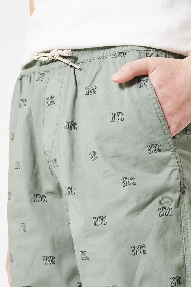 Short Nixon jr image number 3