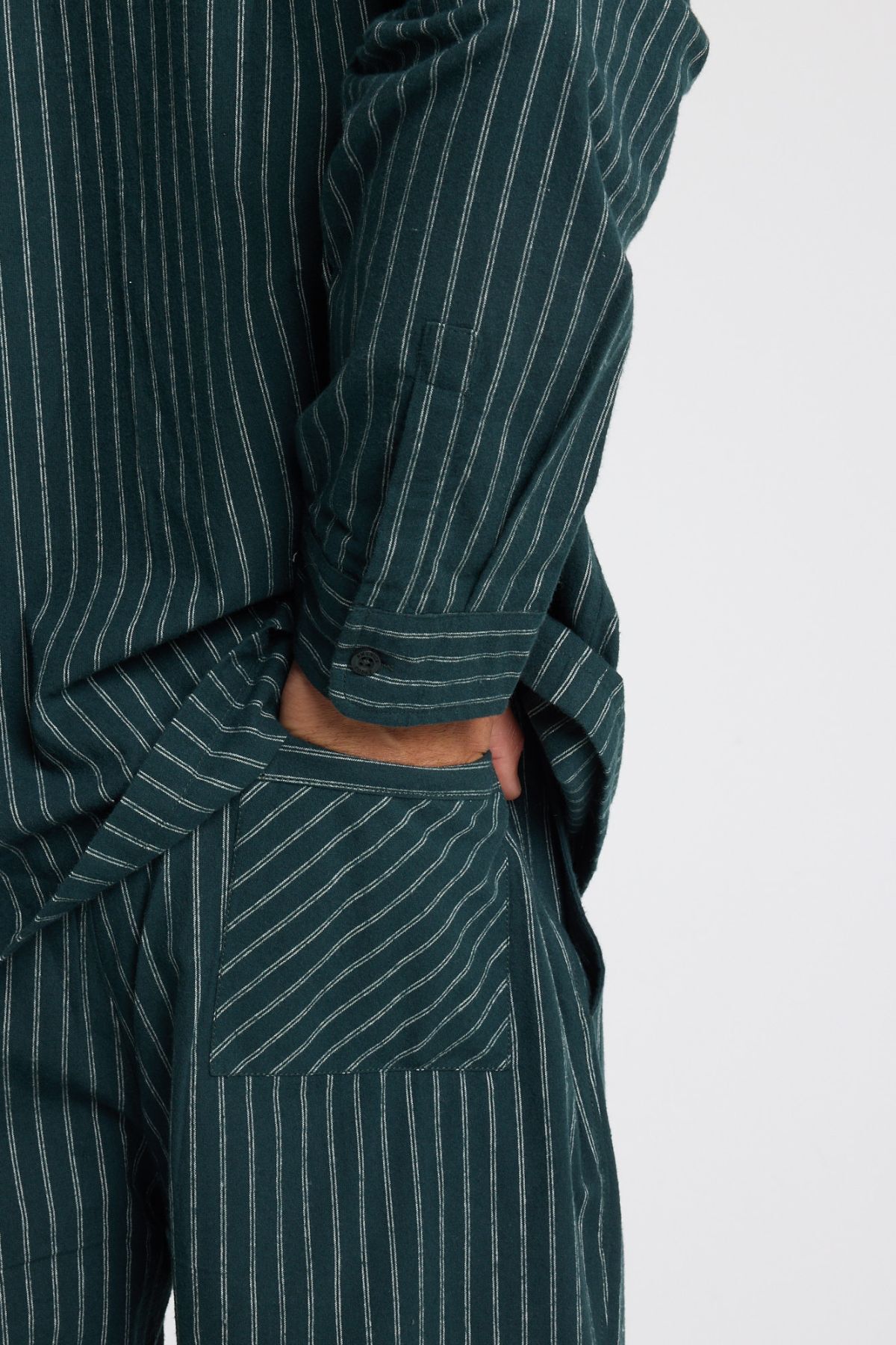 Max pants image number 3