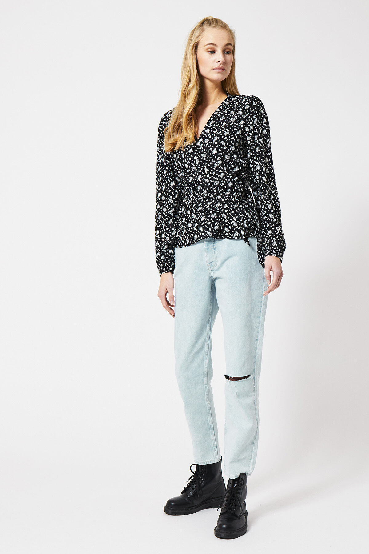 Blouse collar Bella image number 0