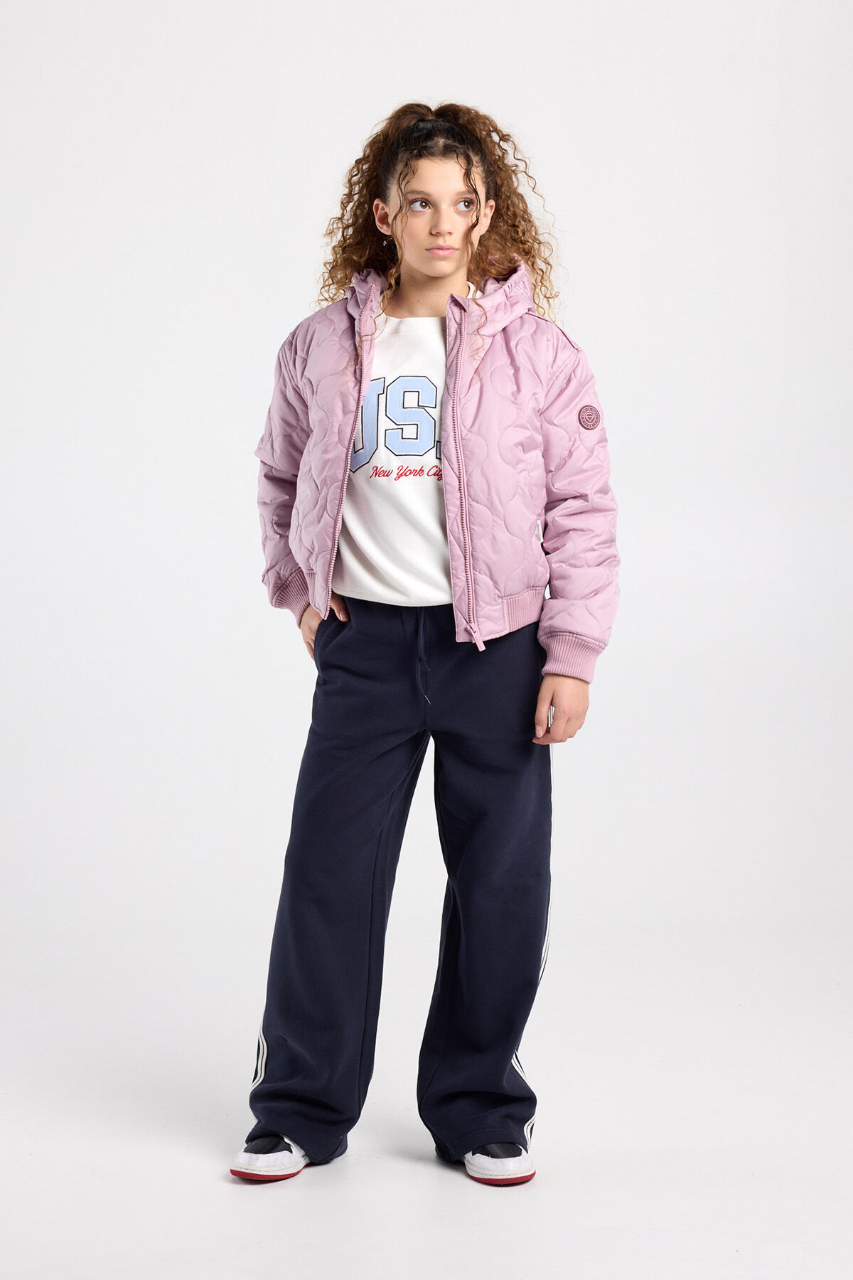 Joanna jr image number 1