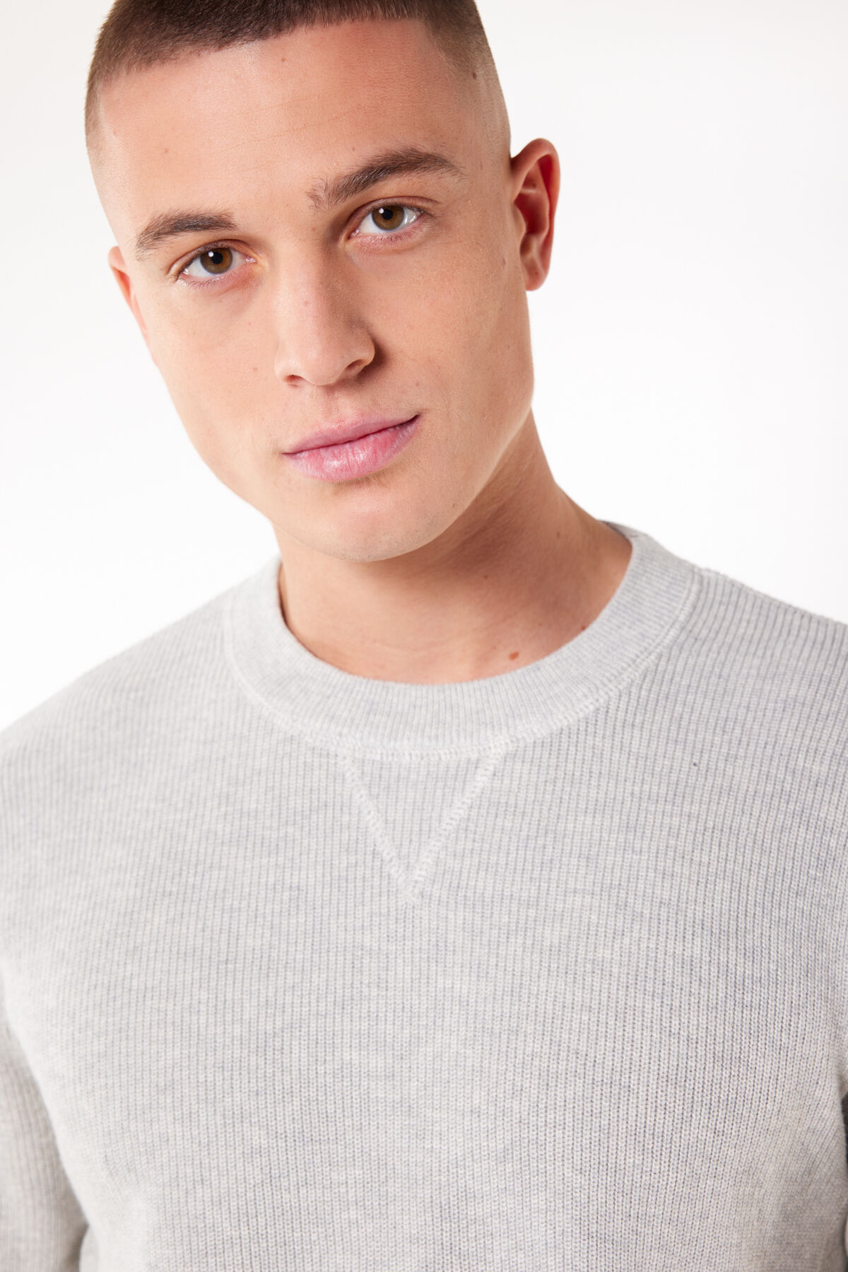 Jumper Kyle image number 3