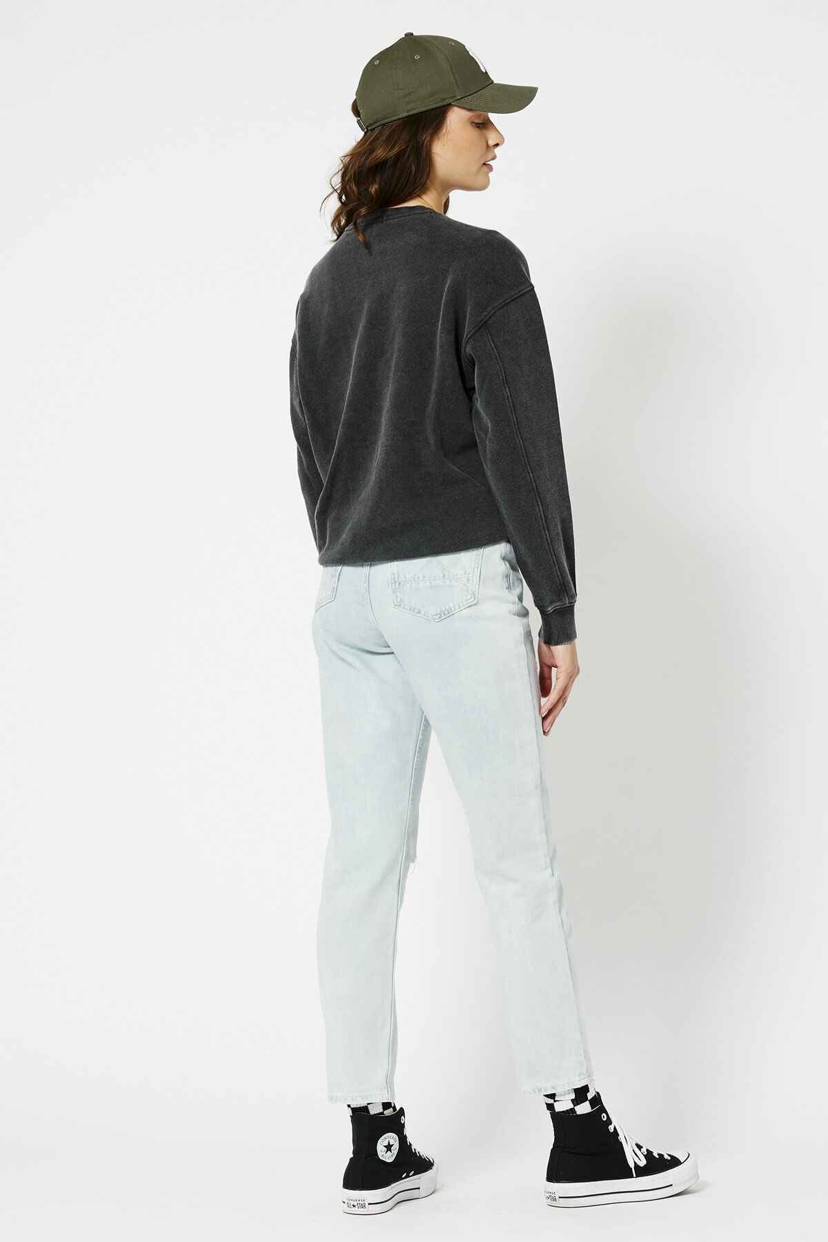 Sweater Stevie image number 1