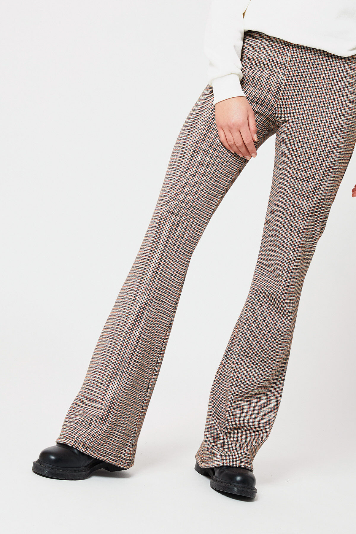 Women Flared pants Charly Check 2 America Today