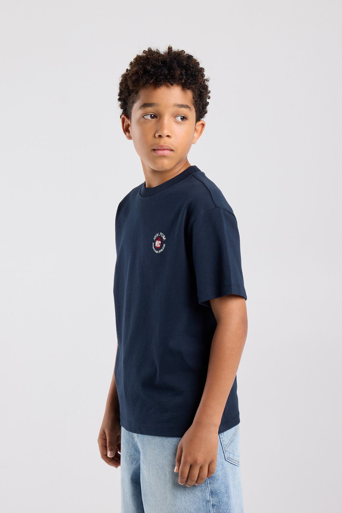 Elvin jr image number 0