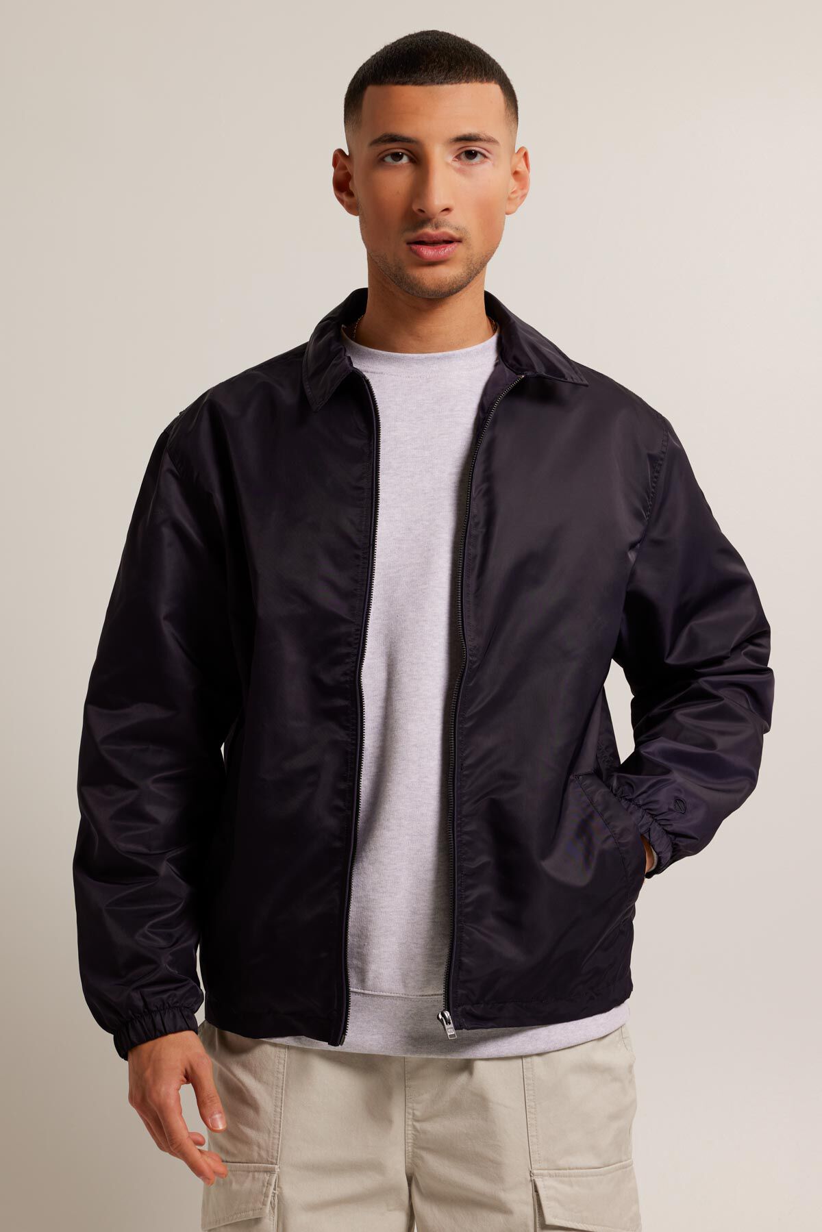 Shop jackets and coats for men here AMERICA TODAY