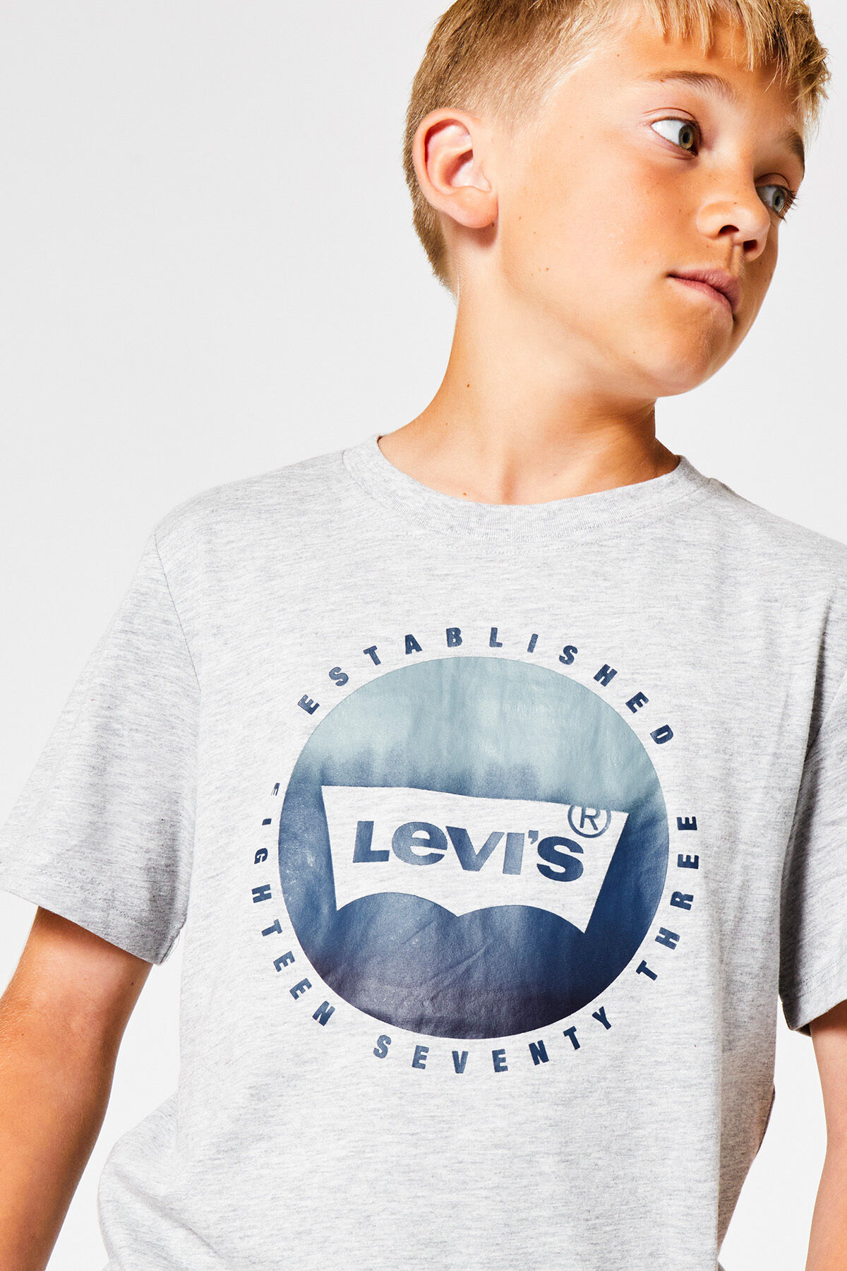 Levis tshirt store kids