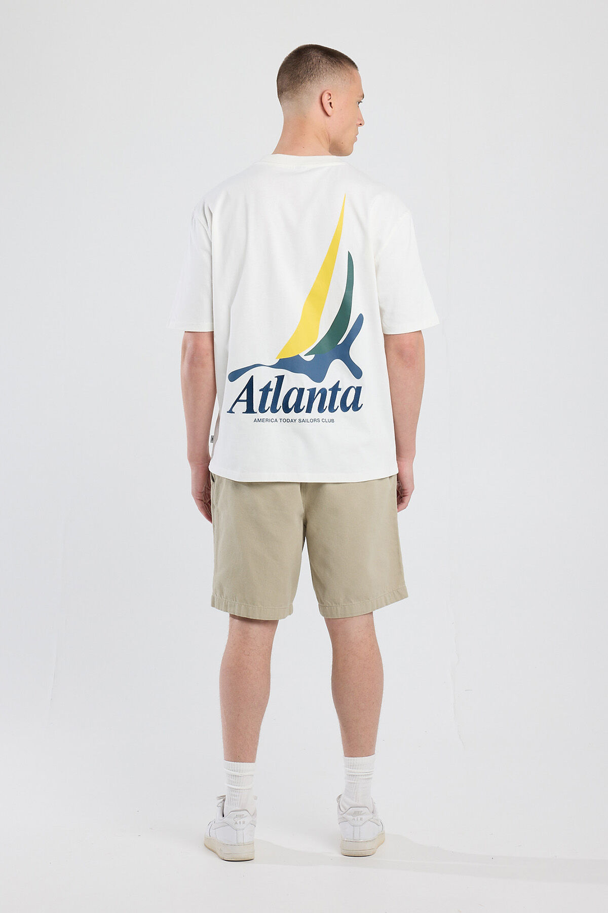 Emiel image number 2