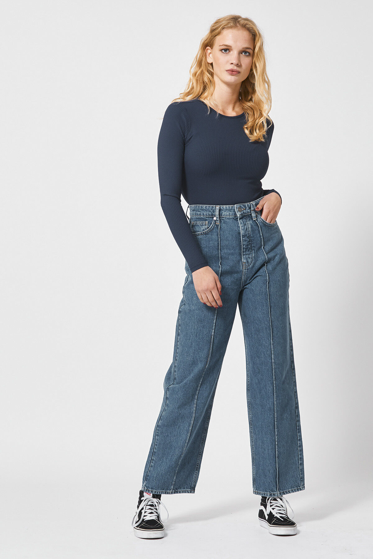 Longsleeve Lionella image number 1