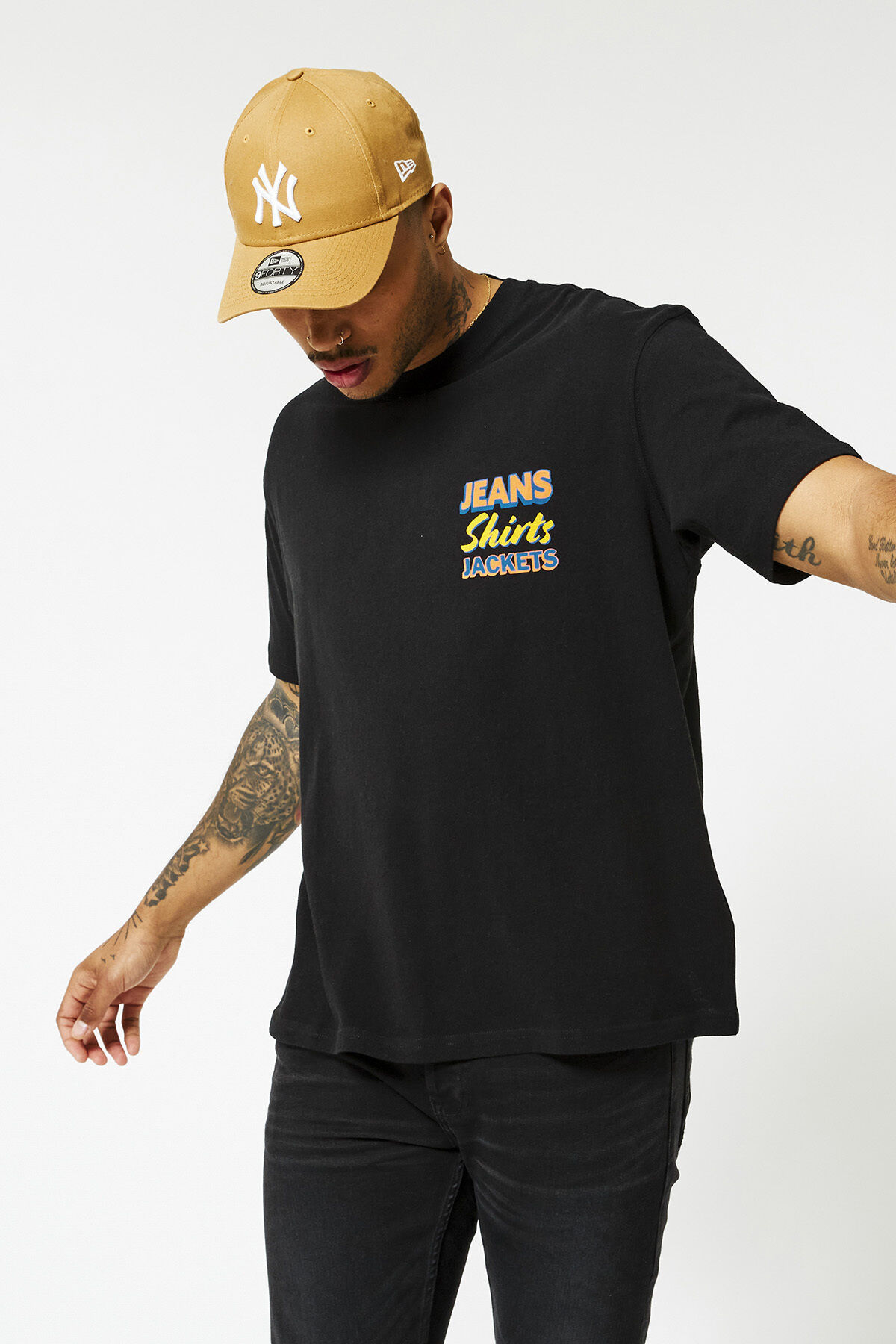 Short sleeve text tee image number 1