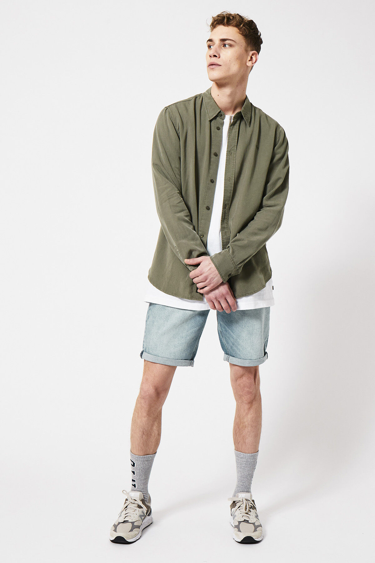 Short Robert image number 0