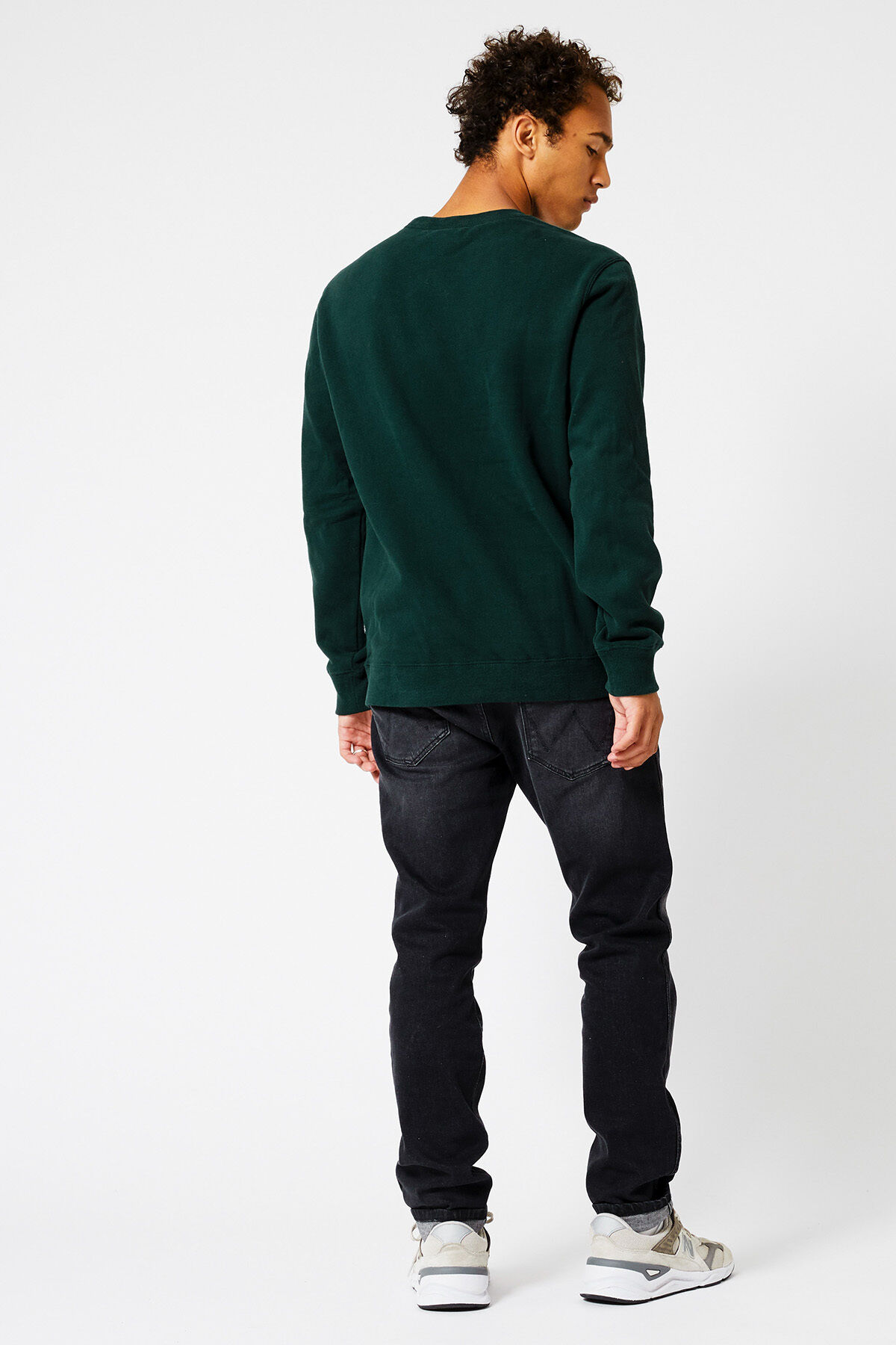 Sweater Stone crew image number 2