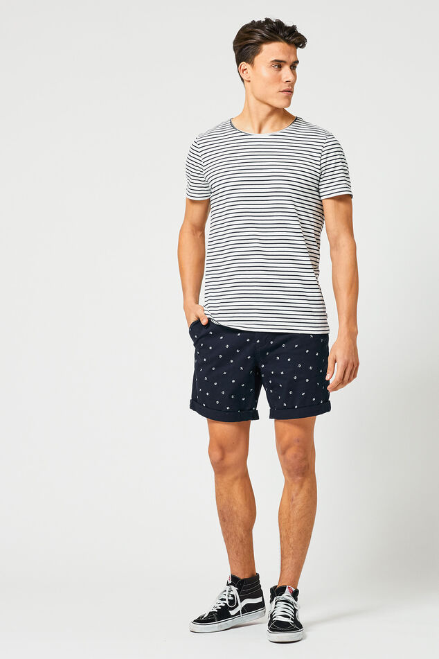 T-shirt Took image number 0