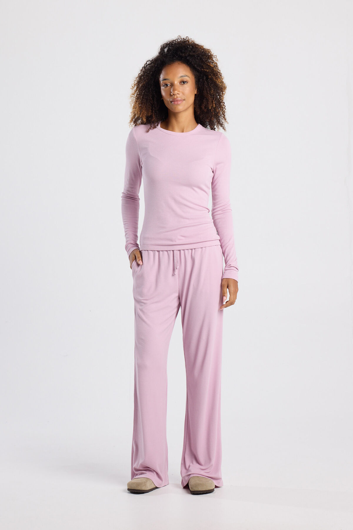 Lotta image number 1