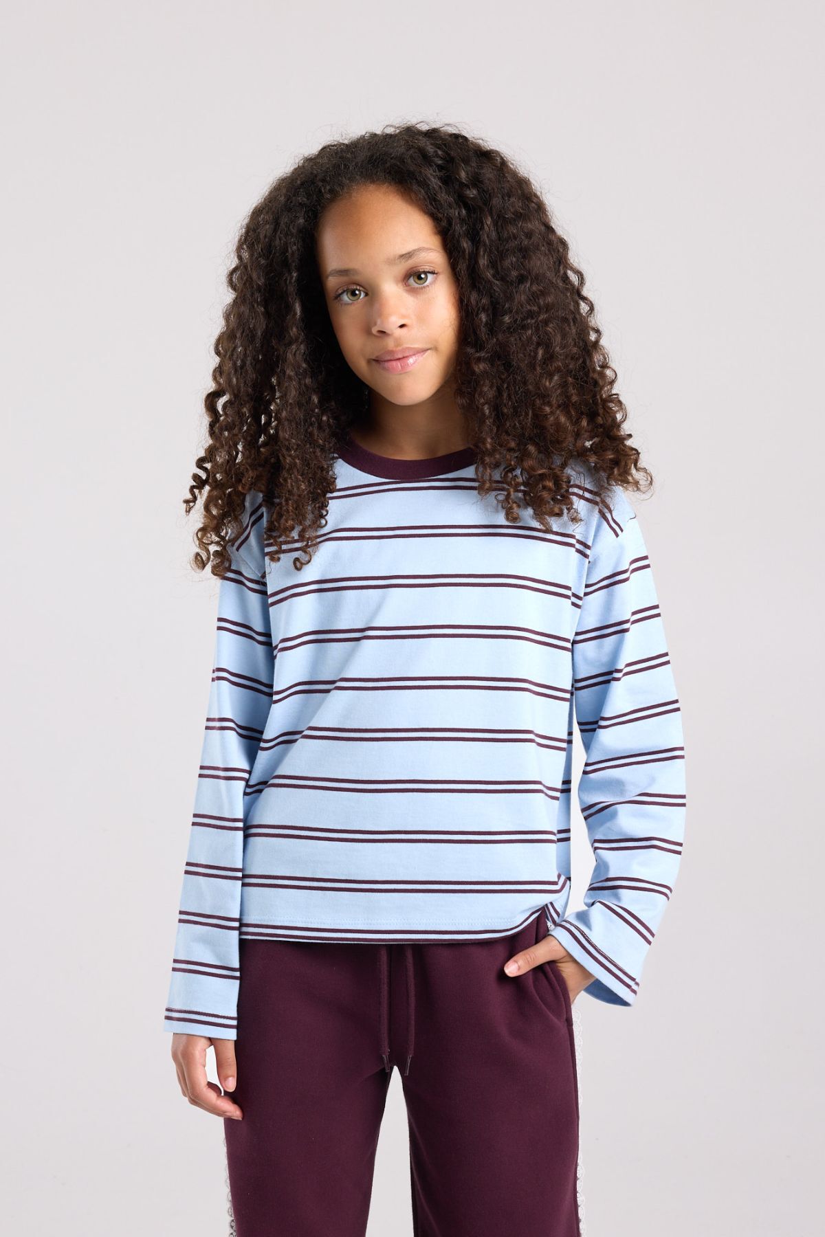 Lexi Jr image number 0