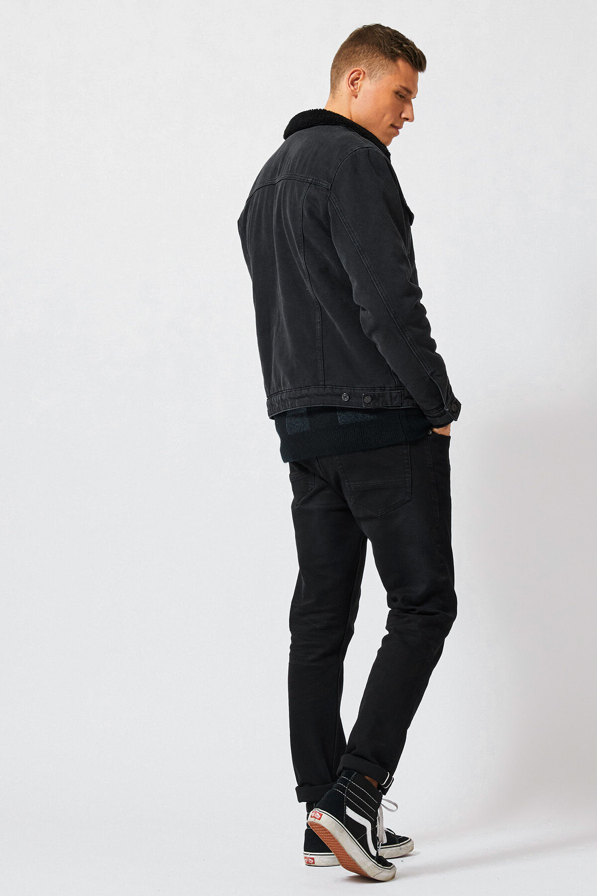 Trucker jacket Jesse image number 2