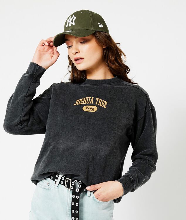 Sweater Stevie image number 0