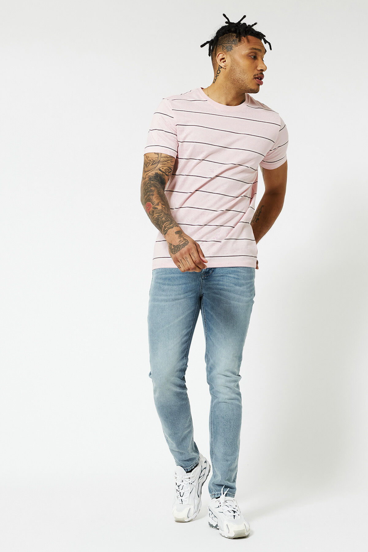 Elrow image number 1