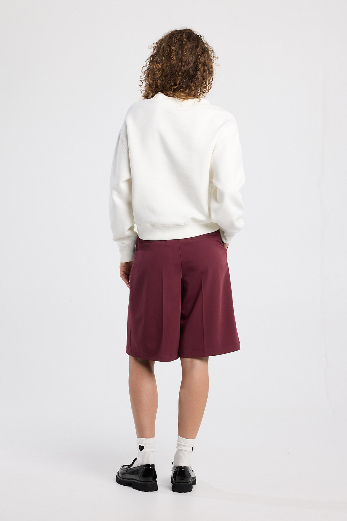 Sanya image number 2