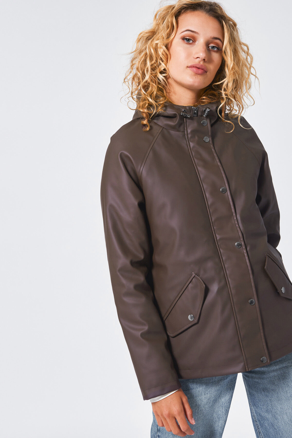 Imperm&eacute;able Janet S Teddy image number 0