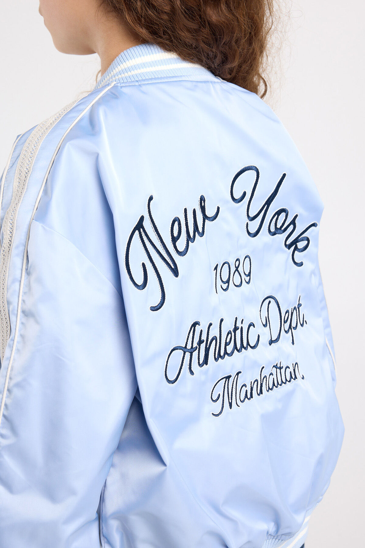 Joni jr image number 3