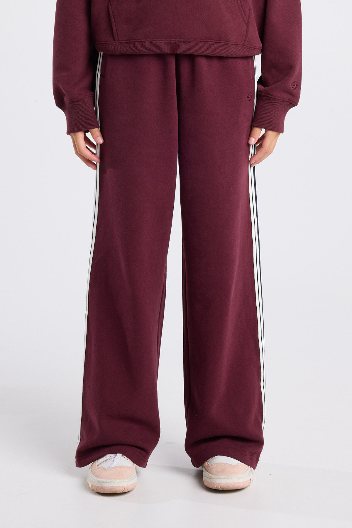 Cassie JR image number 0