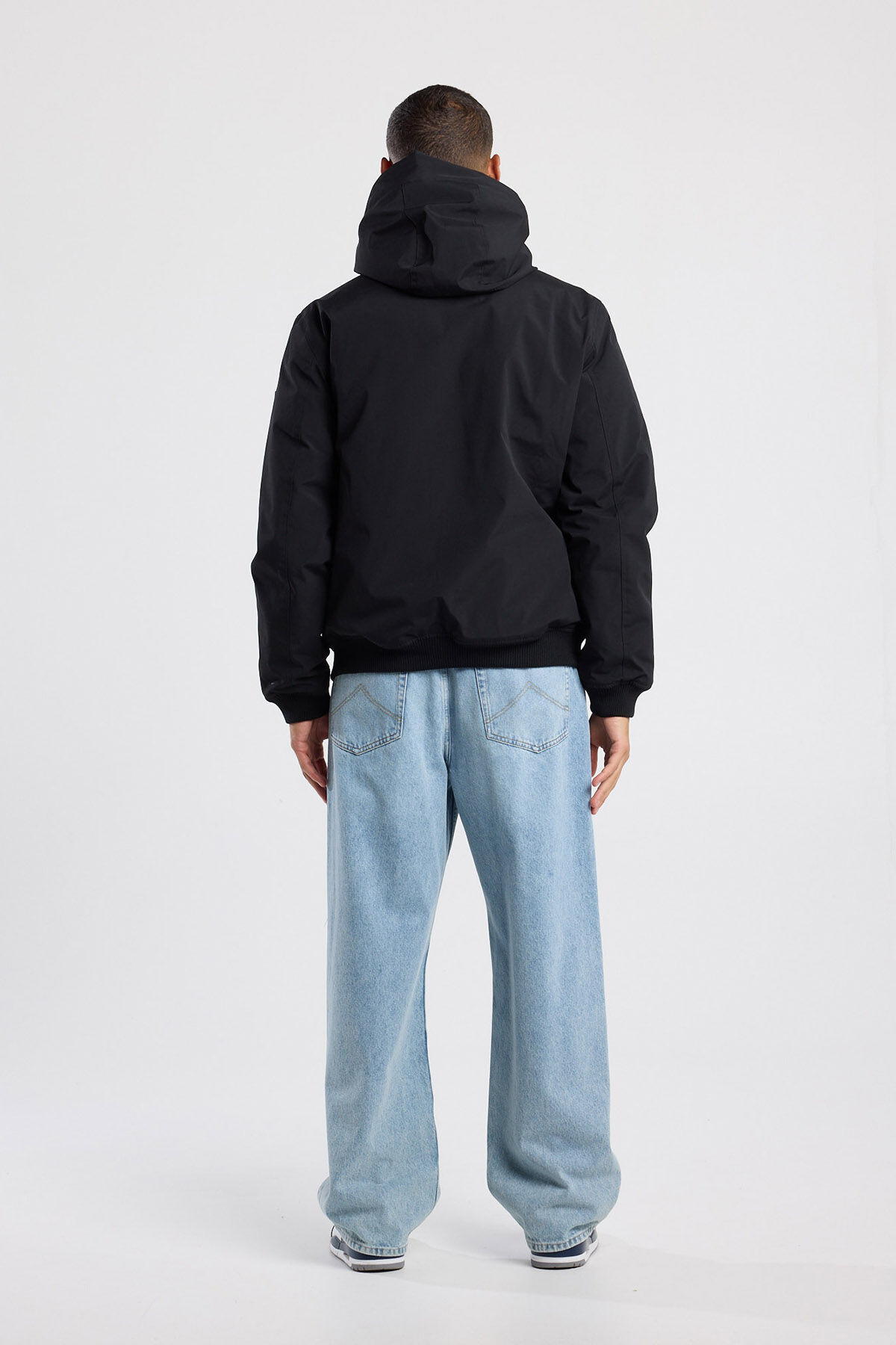 Jefferson image number 2