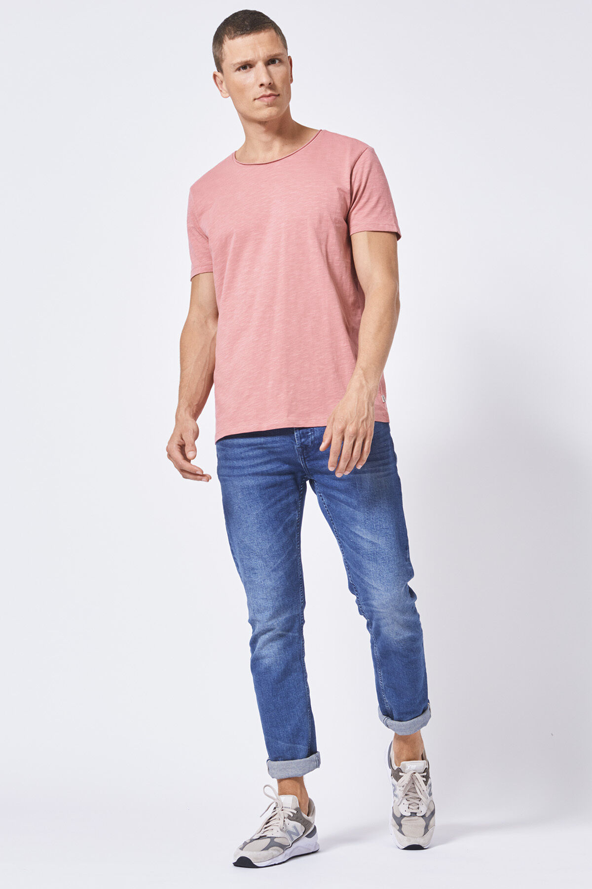 T-shirt Took image number 3