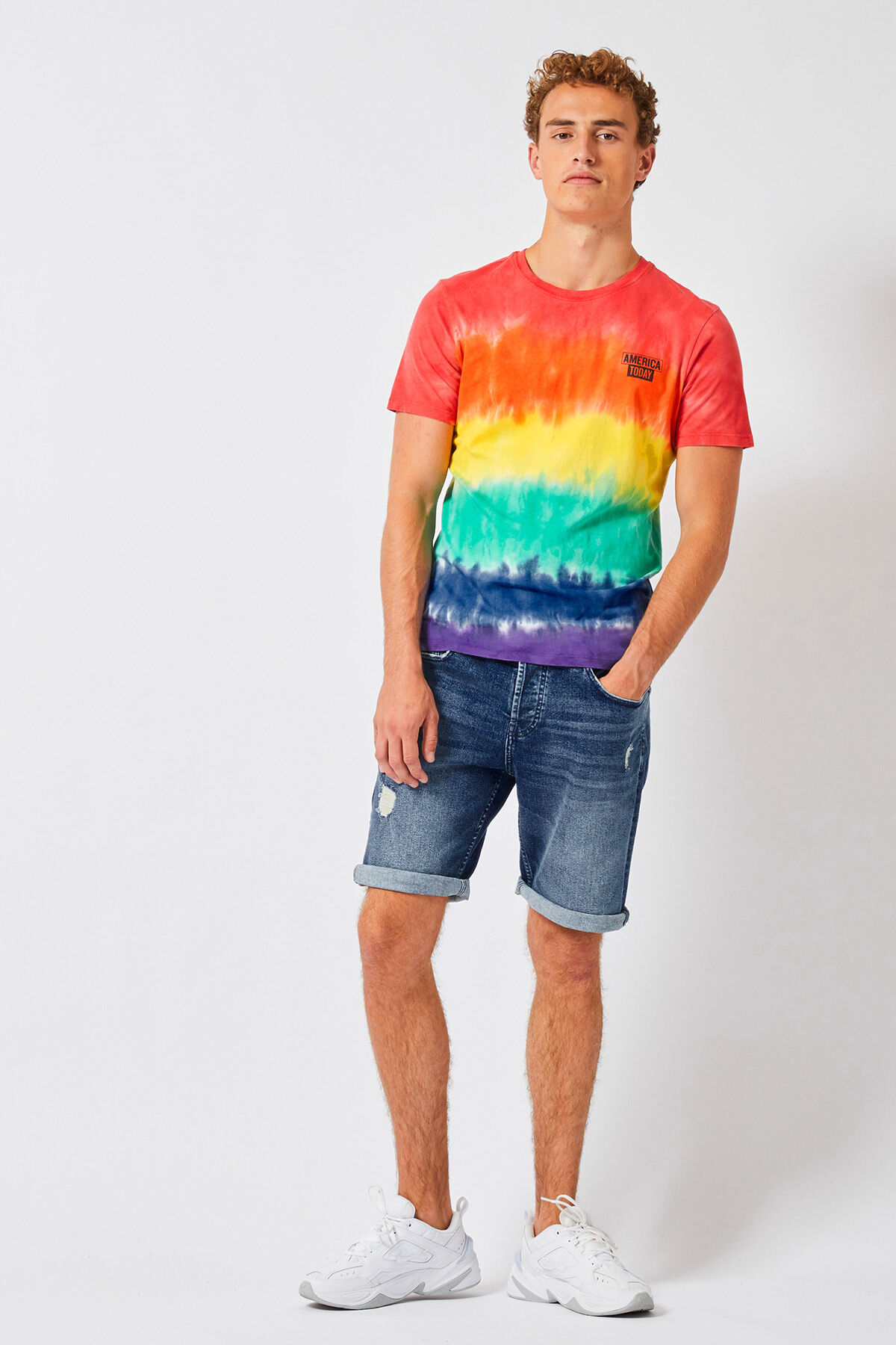 T-shirt Equal image number 1