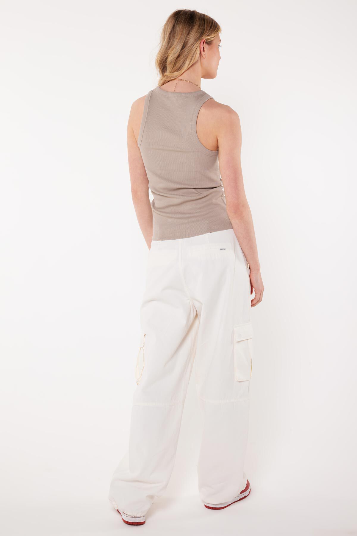 Singlet Gia image number 2