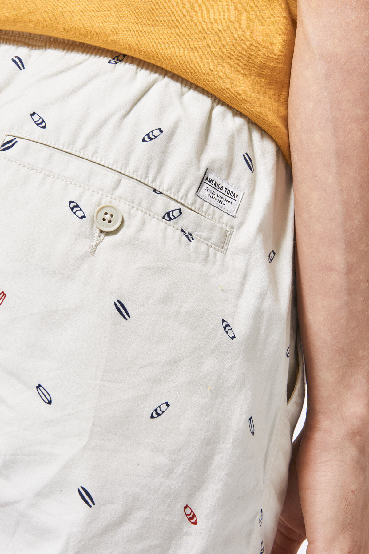 Short Nathan image number 3