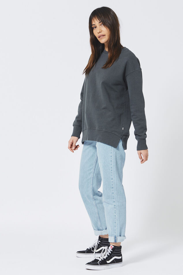 Sweater San image number 1