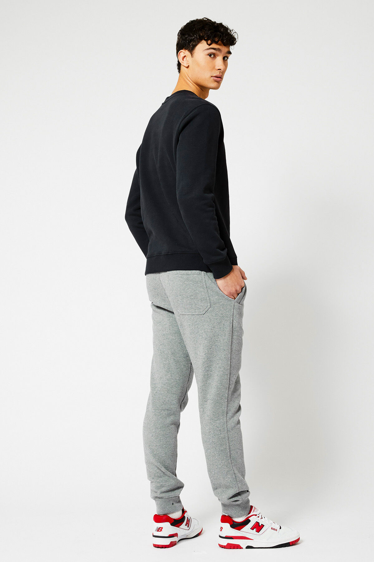 Carson image number 2