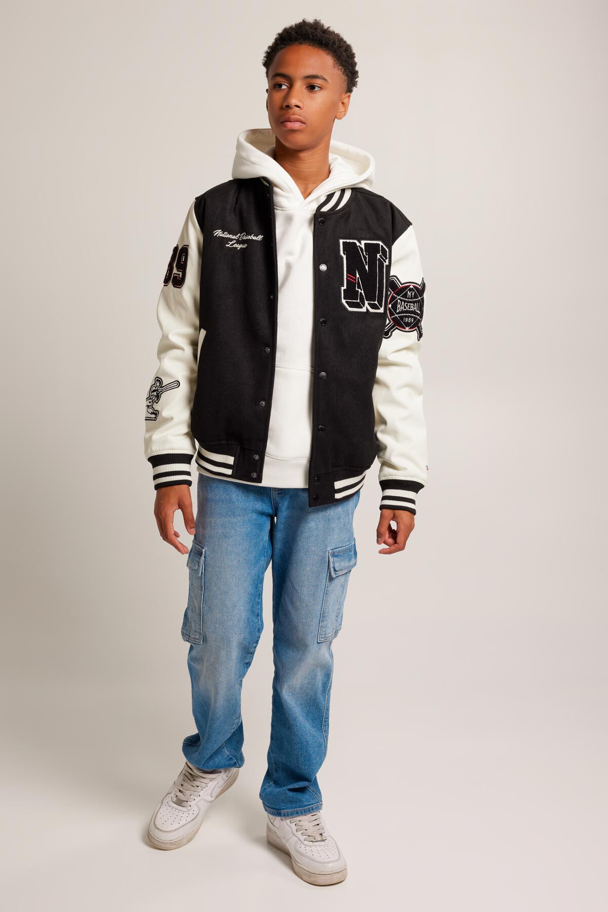 Jacke Julian jr image number 1