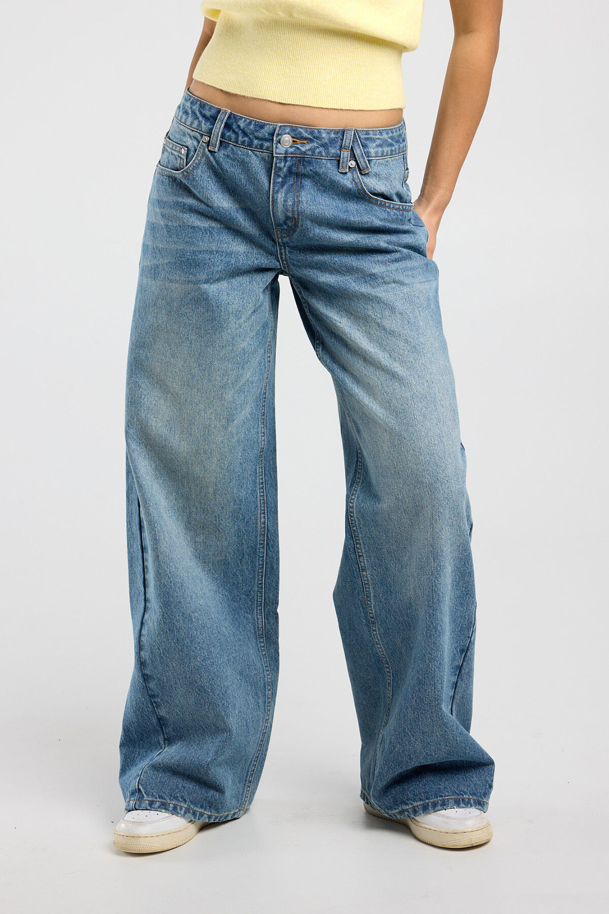 Boston image number 0