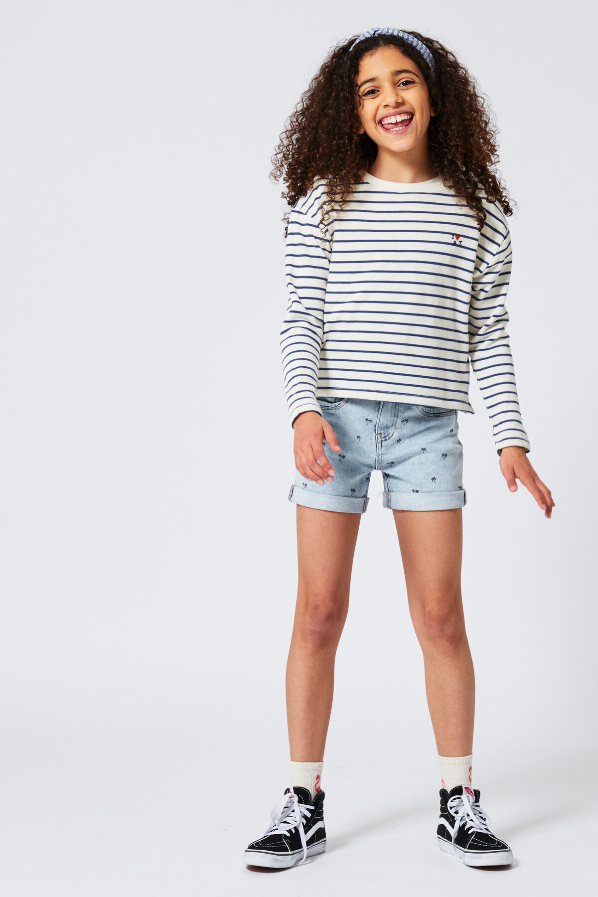 Lizzy Jr image number 1