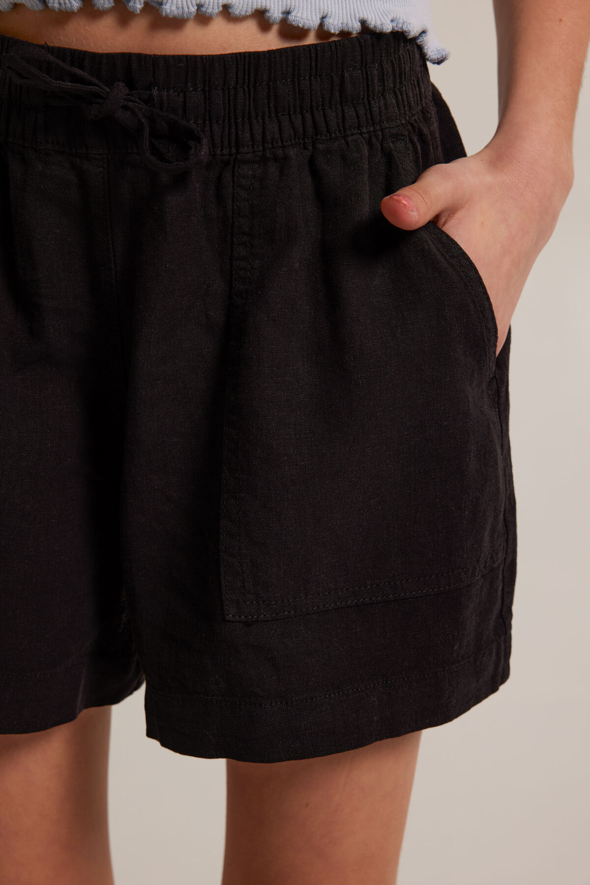 Short Nora jr image number 3