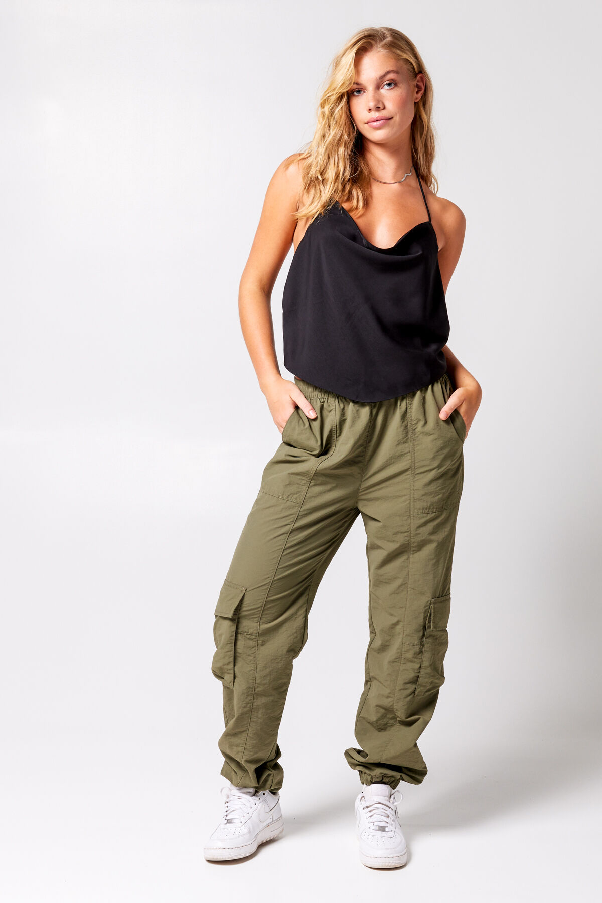 top Isa image number 1