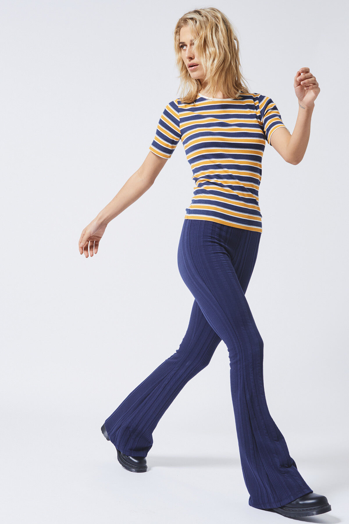 America today flared legging cheap