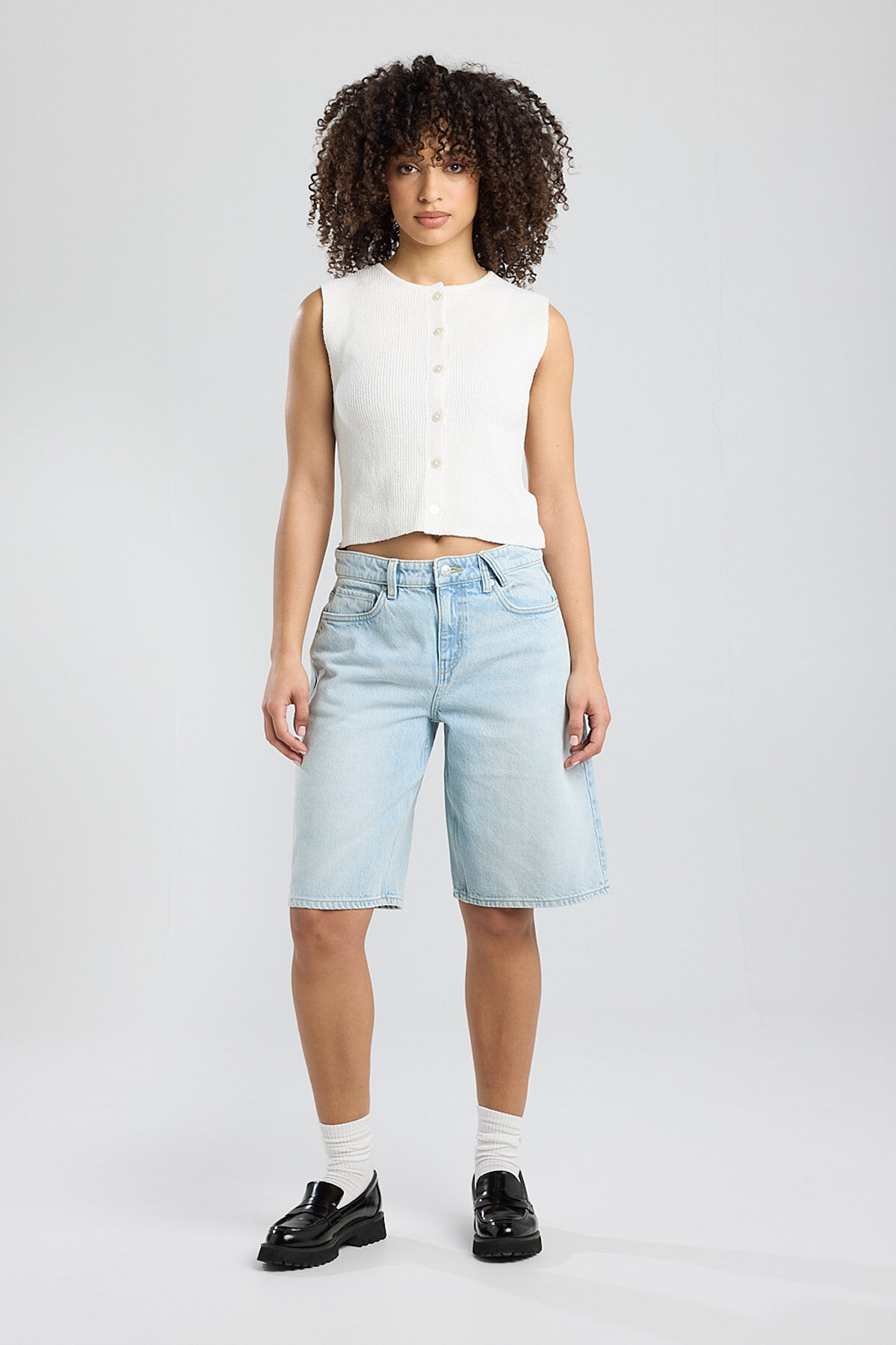 Top Gretchen image number 1