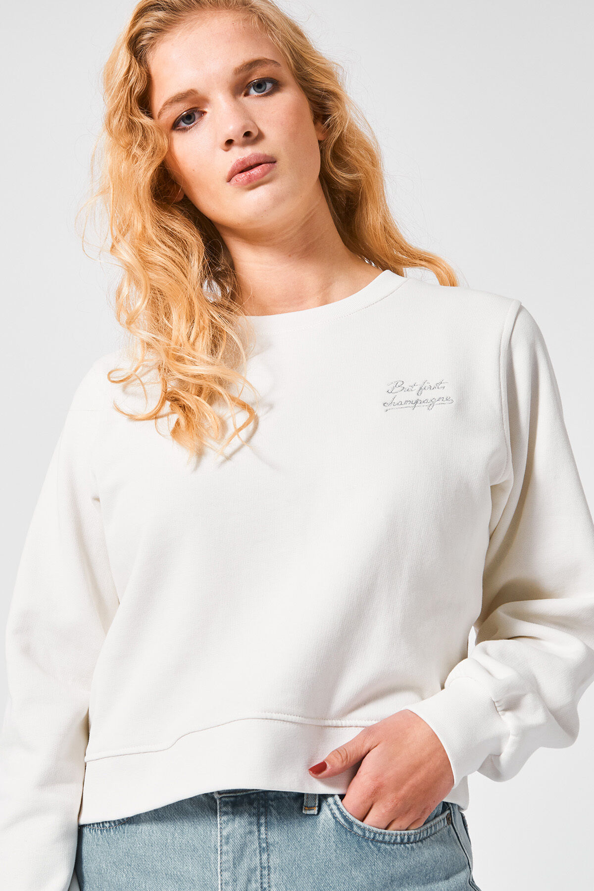 Sweater Snow x image number 1