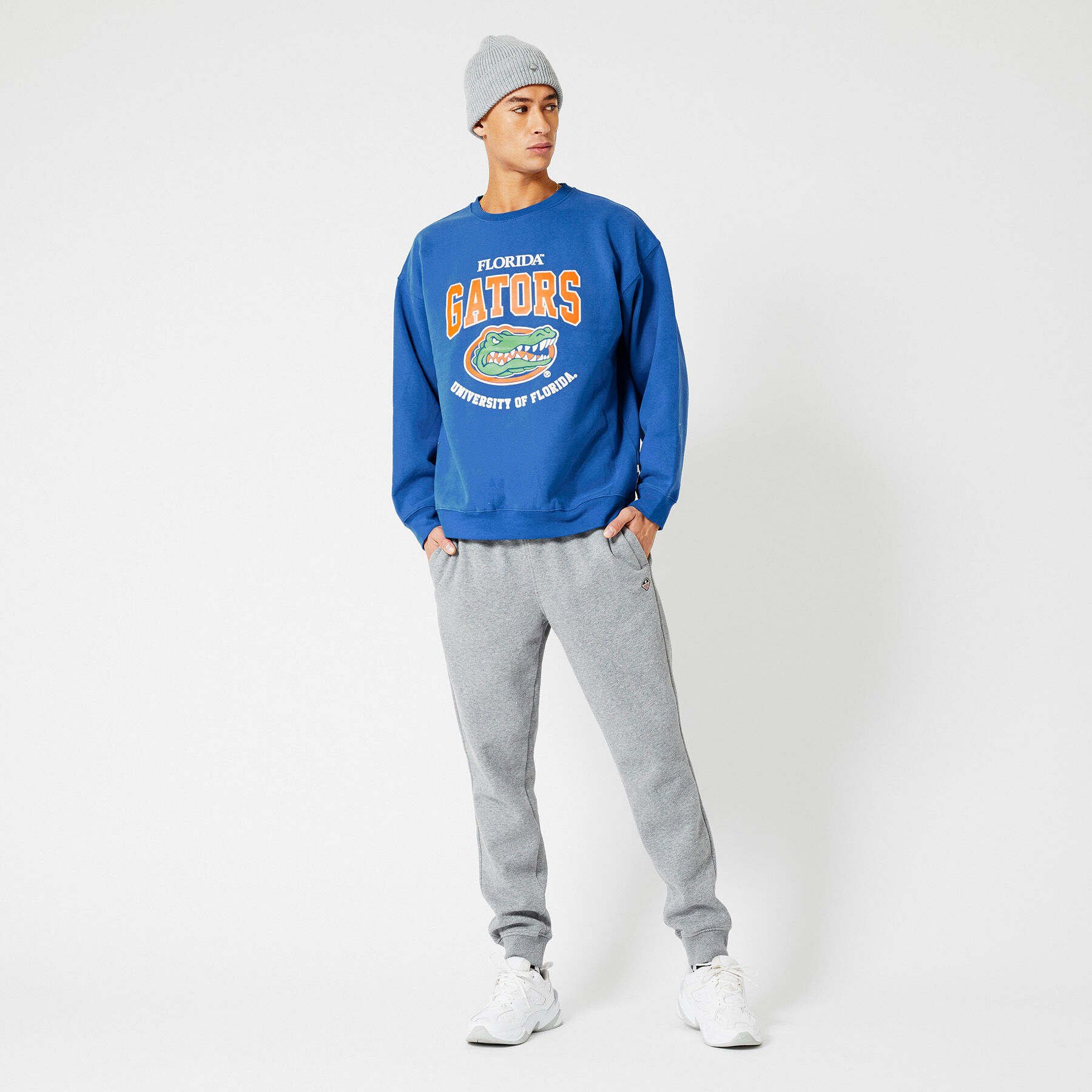 Sweat Sunny image number 6