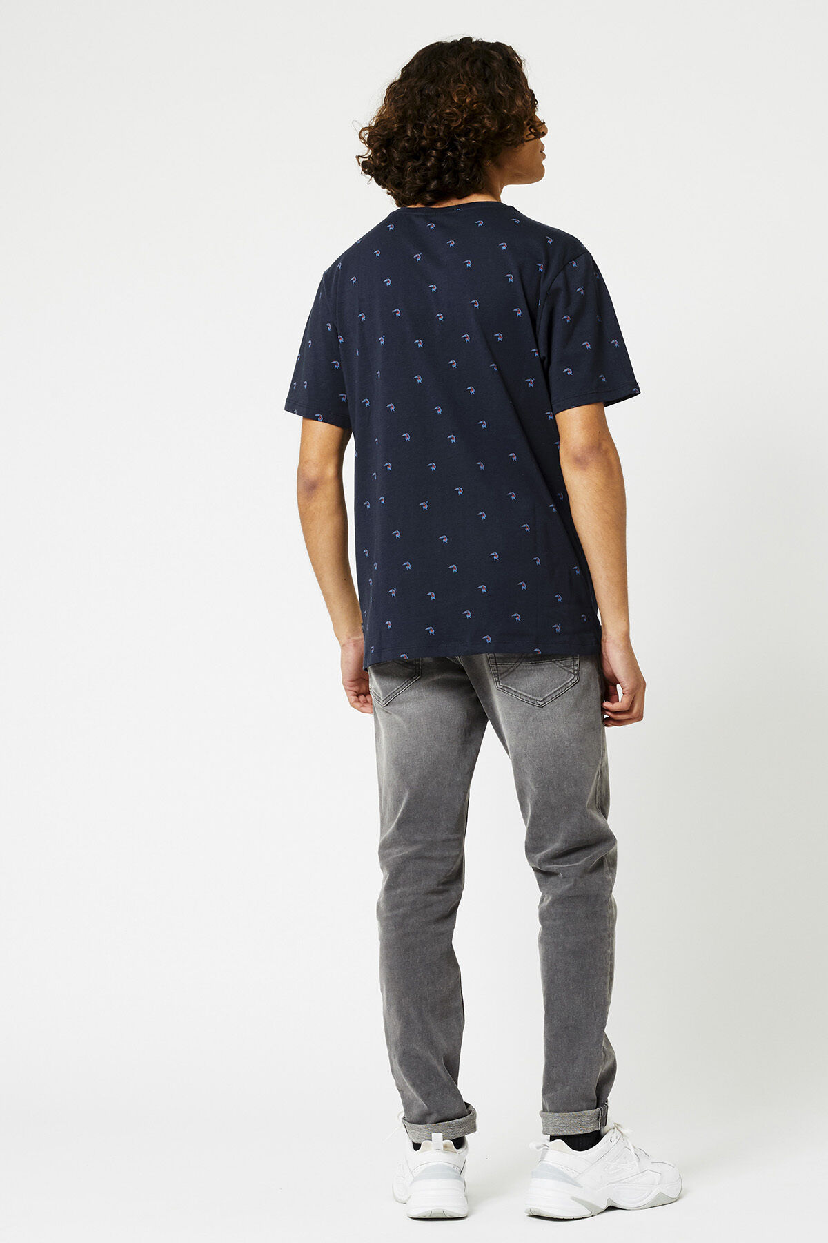 Elias Bird image number 2