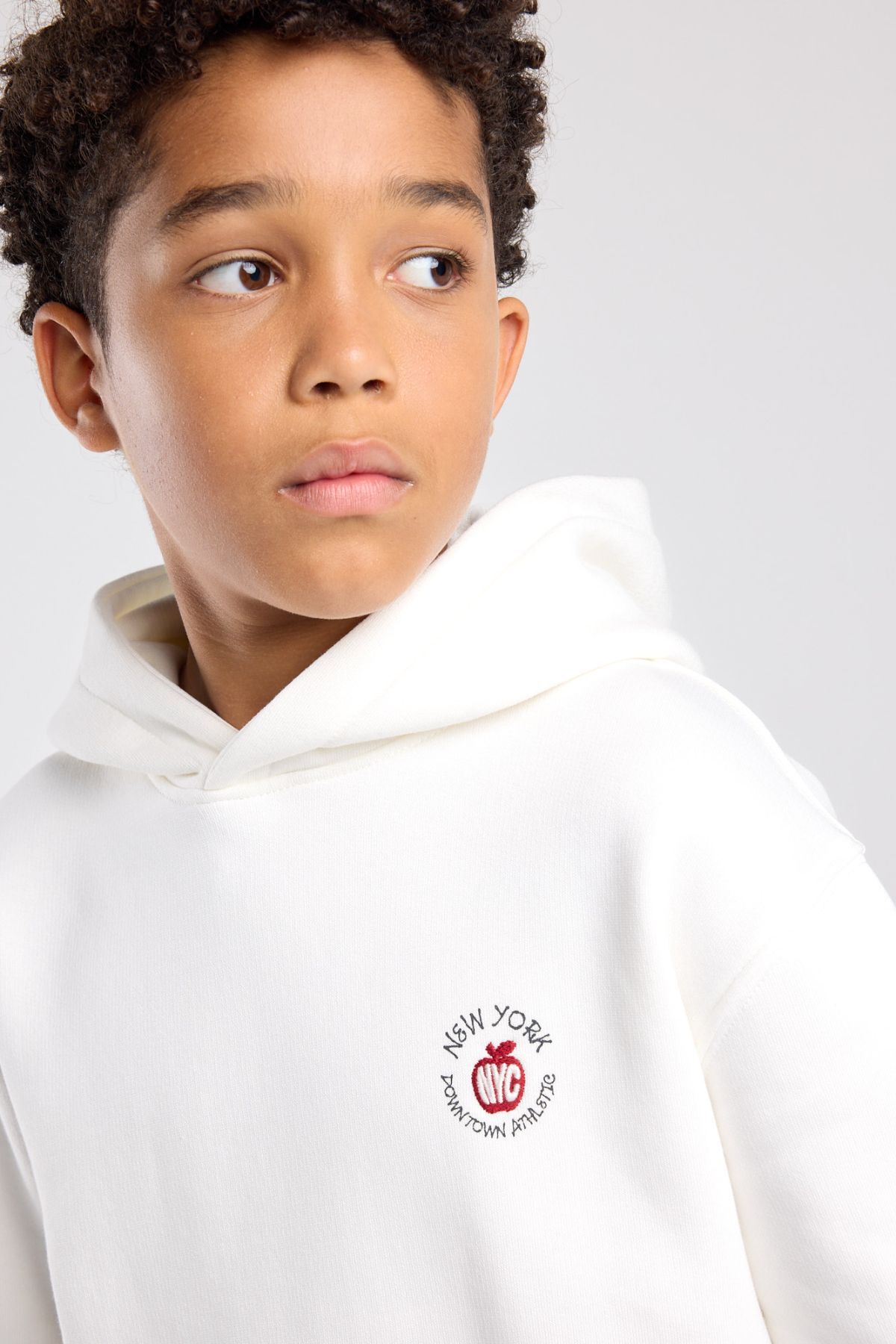 Sebas jr image number 3