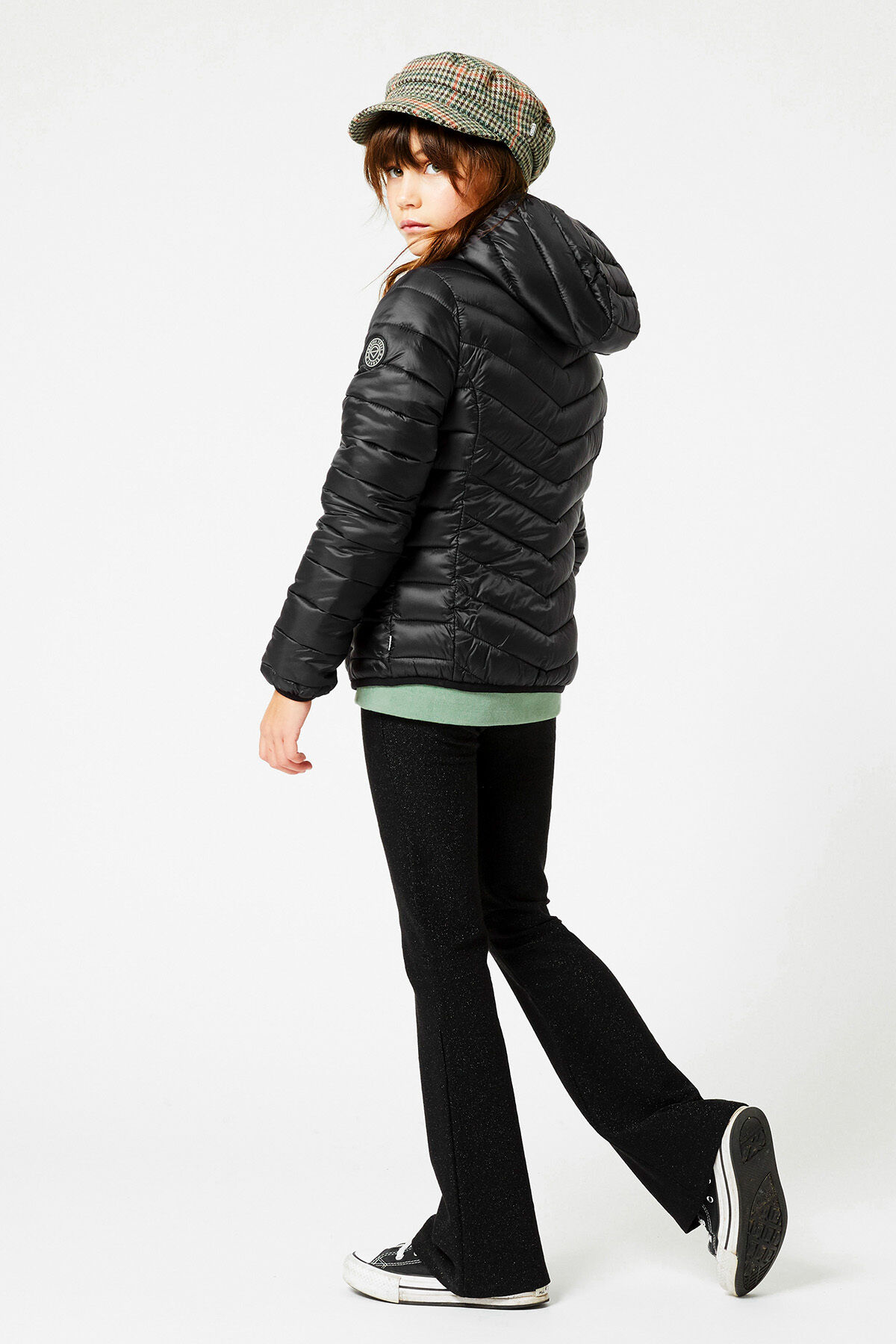 Jas Alice Jr image number 2