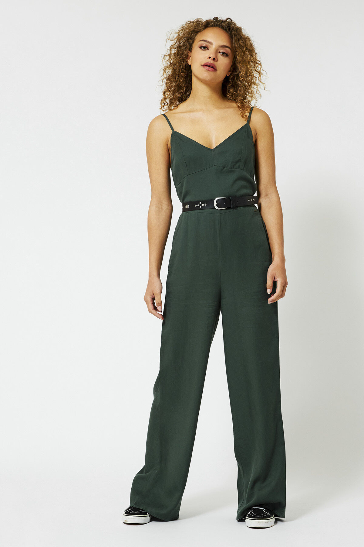 Women Jump suit with a V-neck Hard green