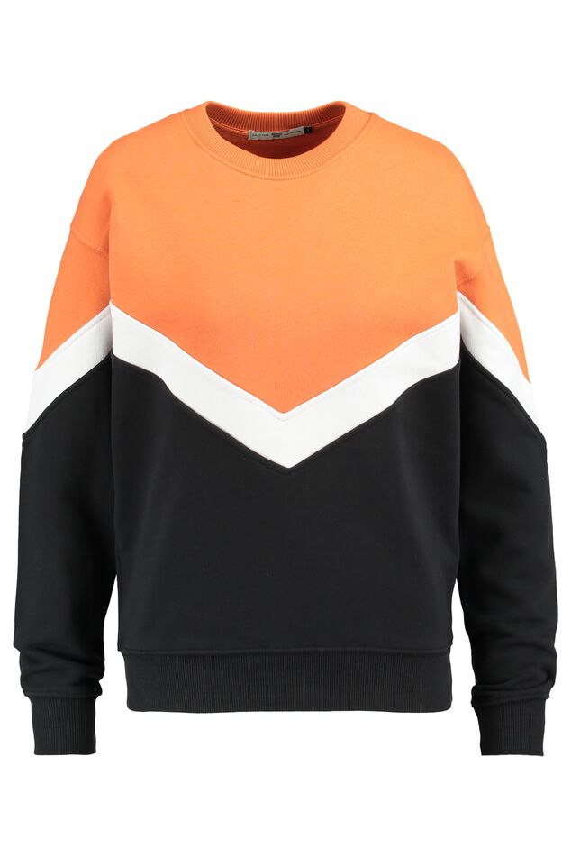 Sweater Sadie image number 0