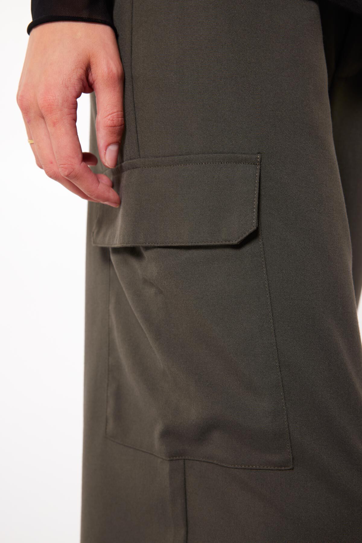 Broek Phyne image number 3