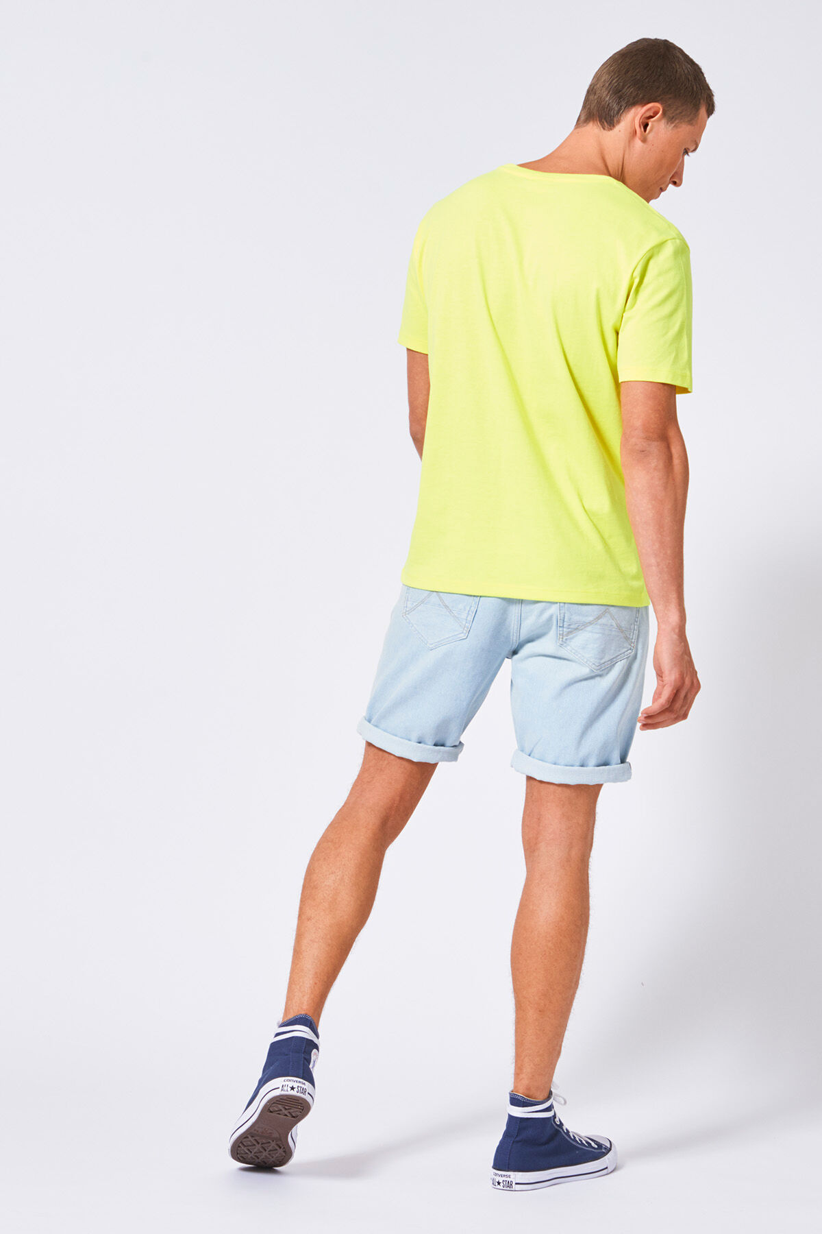 Eon Cliffs image number 2