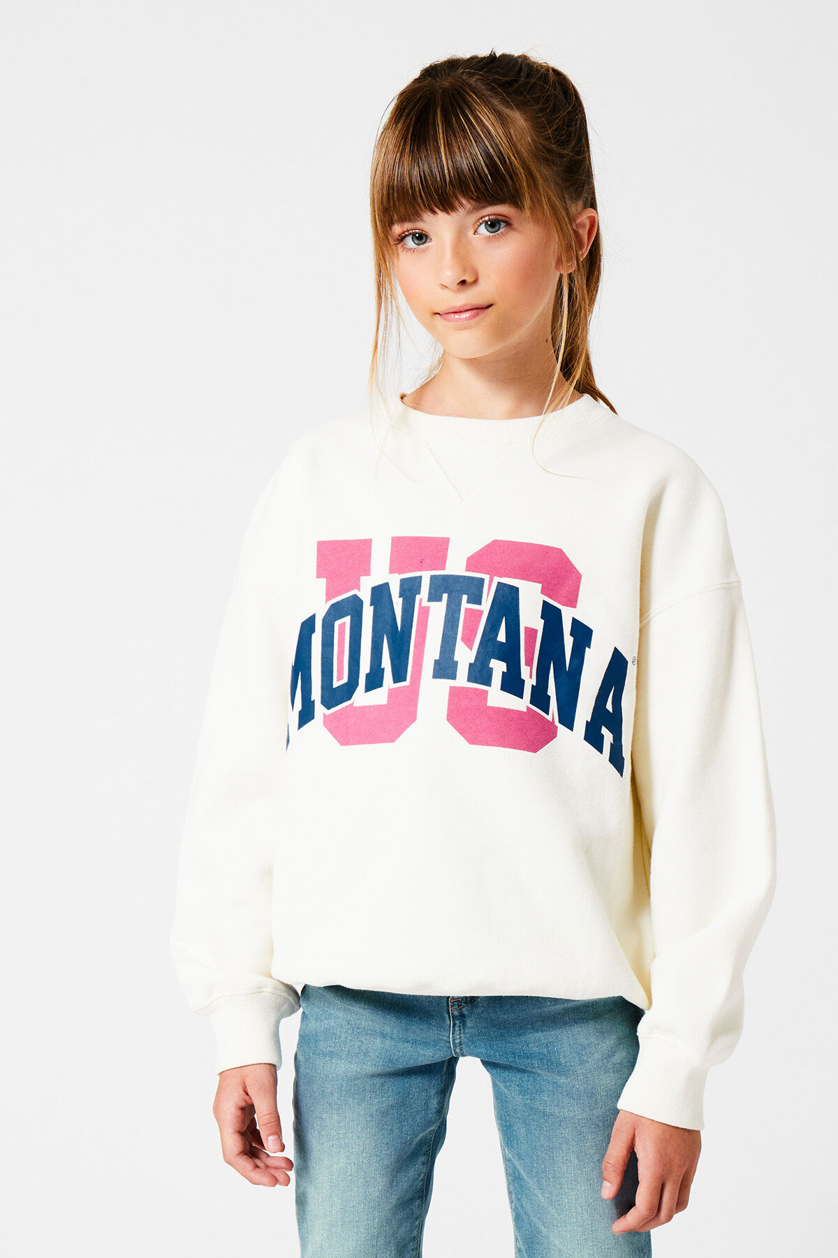 Sweater Sue Jr image number 0